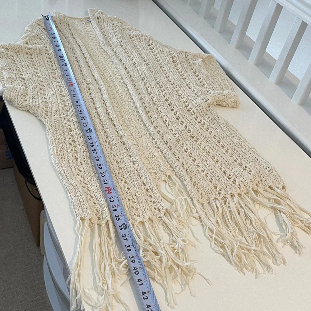 ❤️ American Eagle Fringe Crochet Knit Kimono Shaw Ivory Cream Oversized Boho